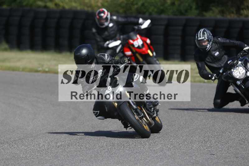 /21 17.06.2026  Ducati Schweiz Track Warmup ADR/Gruppe blau/48